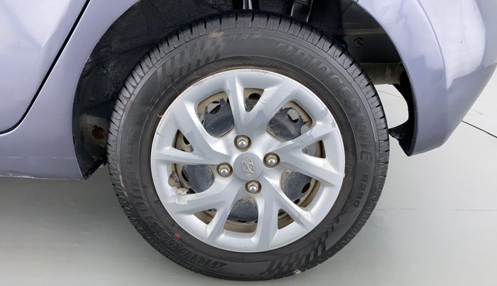 2017 Hyundai Grand i10 MAGNA 1.2 VTVT, Petrol, Manual, 49,208 km, Left Rear Wheel