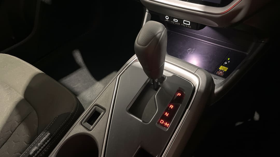 2024 Subaru Crosstrek AWD 2.0l, Automatic, 20760 km, Gear Lever 