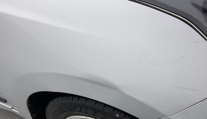 2017 Hyundai Xcent SX 1.1 CRDI, Diesel, Manual, 95,092 km, Right fender - Minor scratches
