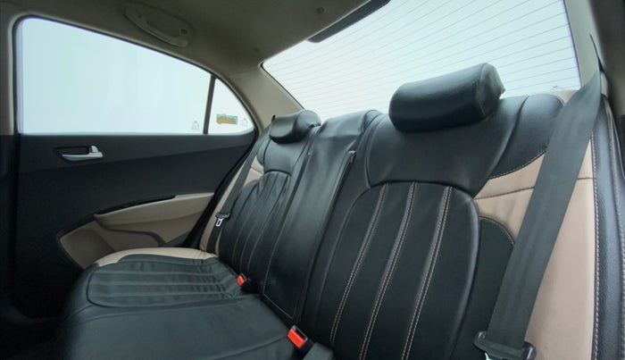 2017 Hyundai Xcent SX 1.1 CRDI, Diesel, Manual, 95,092 km, Right Side Rear Door Cabin