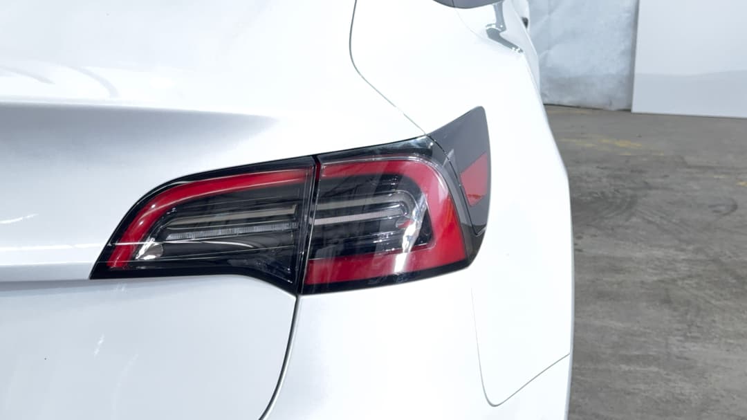 2022 Tesla Model 3 Rear-wheel Drive, Automatic, 81921 km, Badge (Boot Right Side)