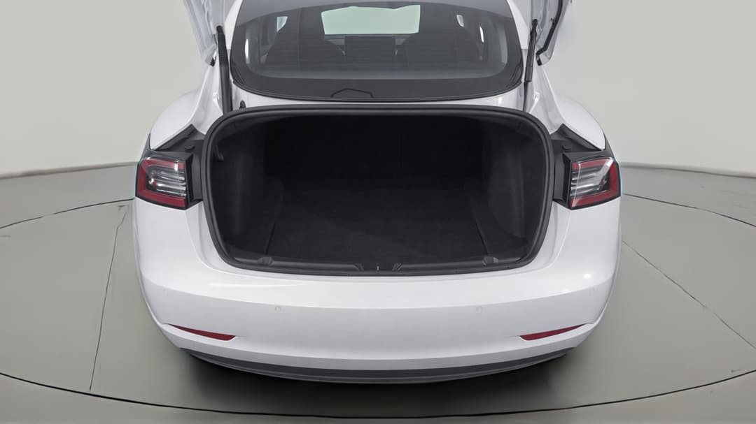 2022 Tesla Model 3 Rear-wheel Drive, Automatic, 81921 km, Boot Inside View