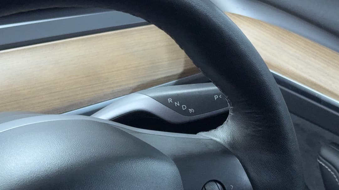 2022 Tesla Model 3 Rear-wheel Drive, Automatic, 81921 km, Gear Lever 