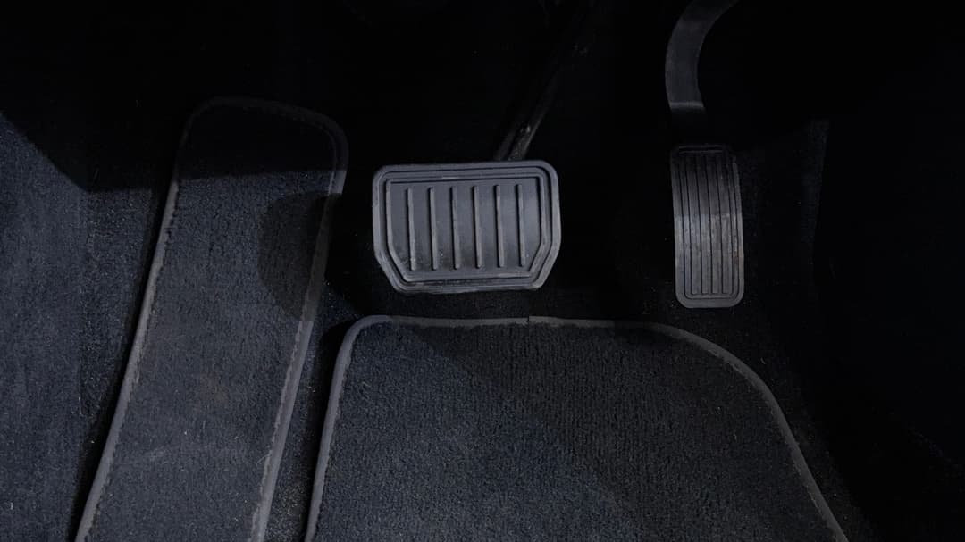 2022 Tesla Model 3 Rear-wheel Drive, Automatic, 81921 km, Pedals and Footmat