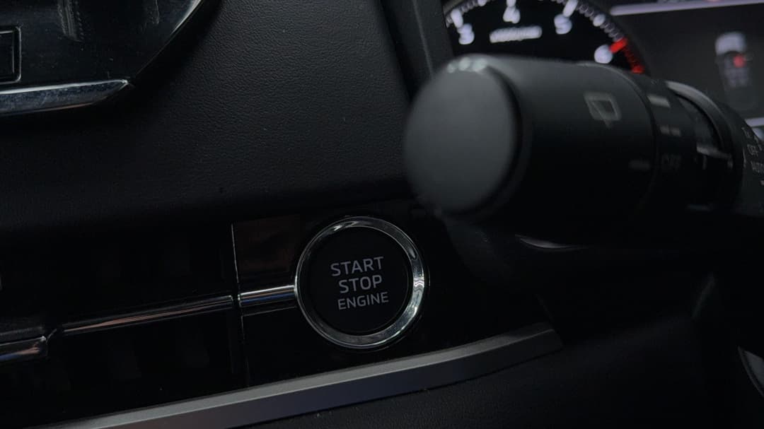 2024 Mitsubishi Outlander Ls 7 Seat (2WD), Automatic, 60619 km, Keyless / Button Start