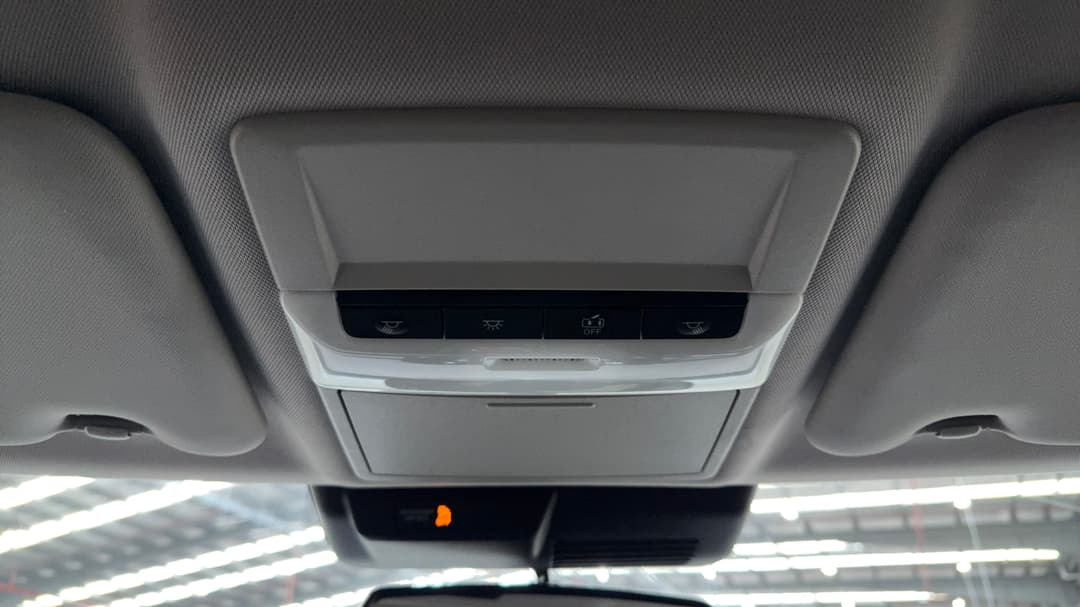 2024 Mitsubishi Outlander Ls 7 Seat (2WD), Automatic, 60619 km, On-Roof Controls/Sunglass holder