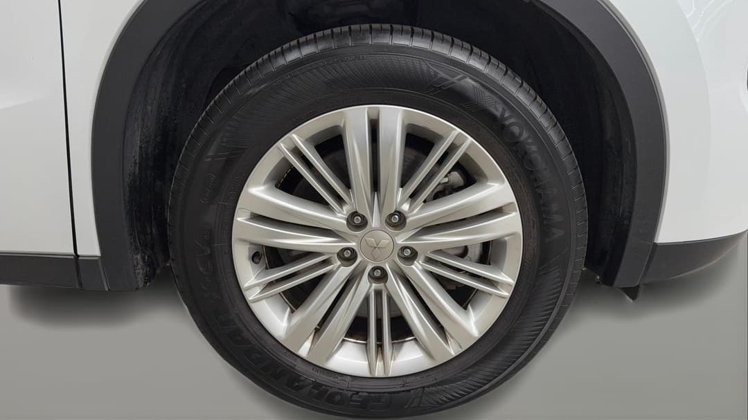2024 Mitsubishi Outlander Ls 7 Seat (2WD), Automatic, 60619 km, Right Front Wheel
