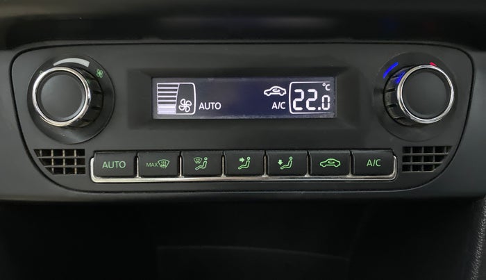2017 Skoda Rapid AMBITION 1.5 TDI, Diesel, Manual, 63,702 km, Automatic Climate Control