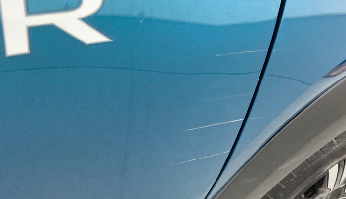 2022 Renault Kwid CLIMBER MT 1.0, Petrol, Manual, 18,233 km, Driver-side door - Minor scratches