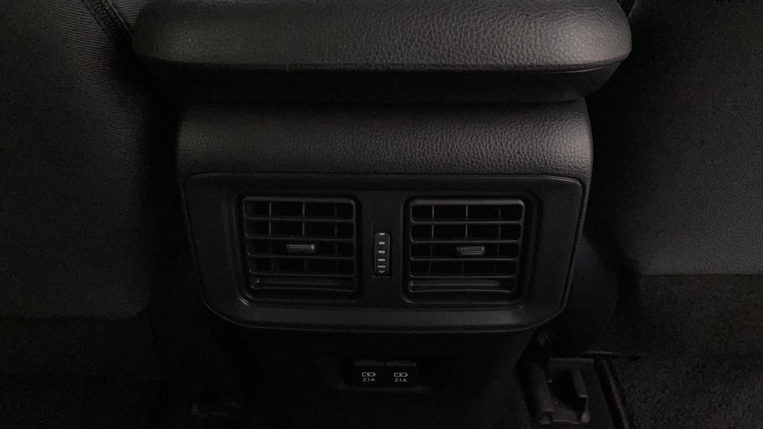 Rear A/C Vent