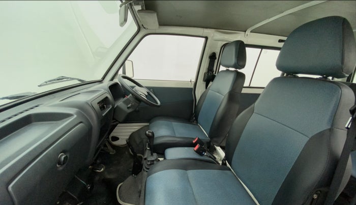 2016 Maruti Omni 5 STR, Petrol, Manual, 17,602 km, Right Side Front Door Cabin