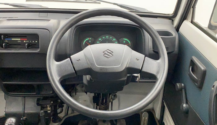 2016 Maruti Omni 5 STR, Petrol, Manual, 17,602 km, Steering Wheel Close Up