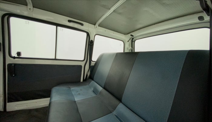 2016 Maruti Omni 5 STR, Petrol, Manual, 17,602 km, Right Side Rear Door Cabin