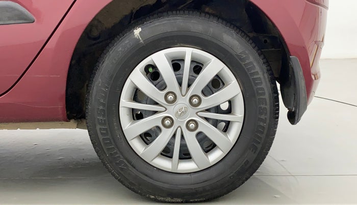 2015 Hyundai i10 SPORTZ 1.1 IRDE2, Petrol, Manual, 42,204 km, Left Rear Wheel