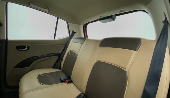 2015 Hyundai i10 SPORTZ 1.1 IRDE2, Petrol, Manual, 42,204 km, Right Side Rear Door Cabin