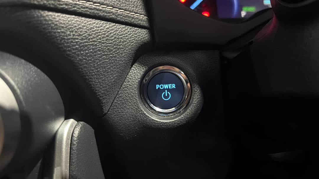 2021 Toyota RAV4 Cruiser (2WD) Hybrid, Automatic, 103470 km, Keyless / Button Start
