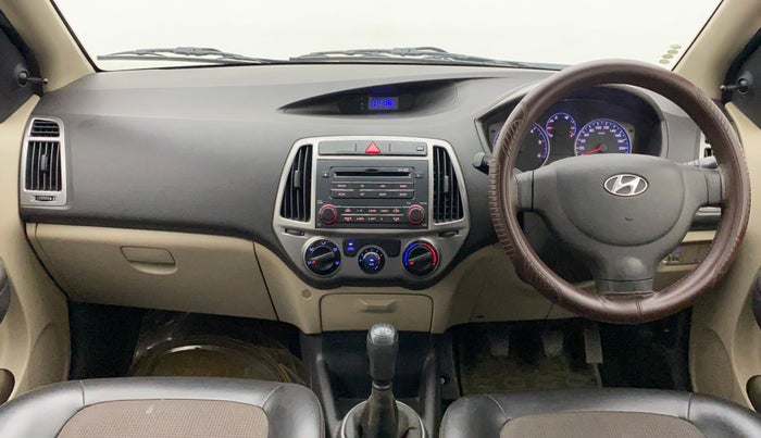 2013 Hyundai i20 MAGNA 1.4 CRDI, Diesel, Manual, 68,001 km, Dashboard