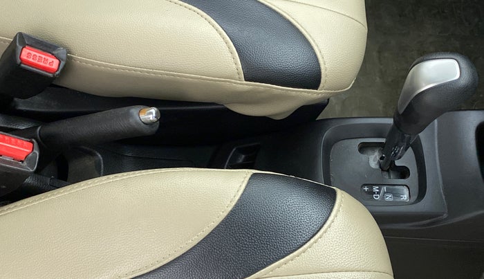 2017 Maruti Wagon R 1.0 VXI AMT, Petrol, Automatic, 14,326 km, Gear Lever