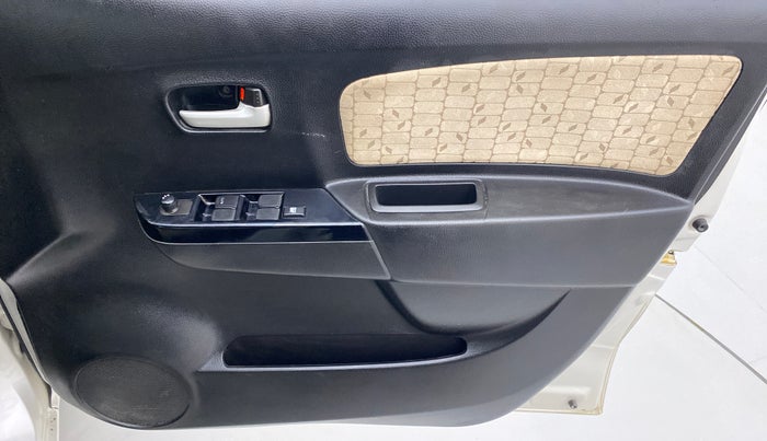 2017 Maruti Wagon R 1.0 VXI AMT, Petrol, Automatic, 14,326 km, Driver Side Door Panels Control