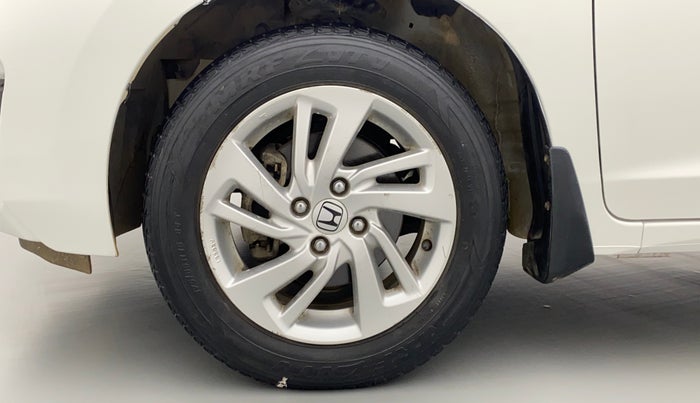 2016 Honda Jazz 1.2 V MT, Petrol, Manual, 23,005 km, Left Front Wheel