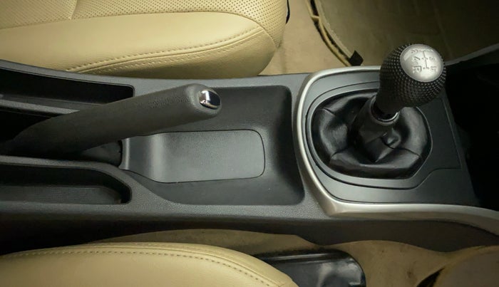 2019 Honda City 1.5L I-VTEC V MT, Petrol, Manual, 45,089 km, Gear Lever