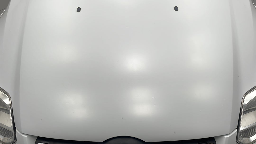 2015 Ford Focus Ambiente, Automatic, 99918 km, Bonnet Chip