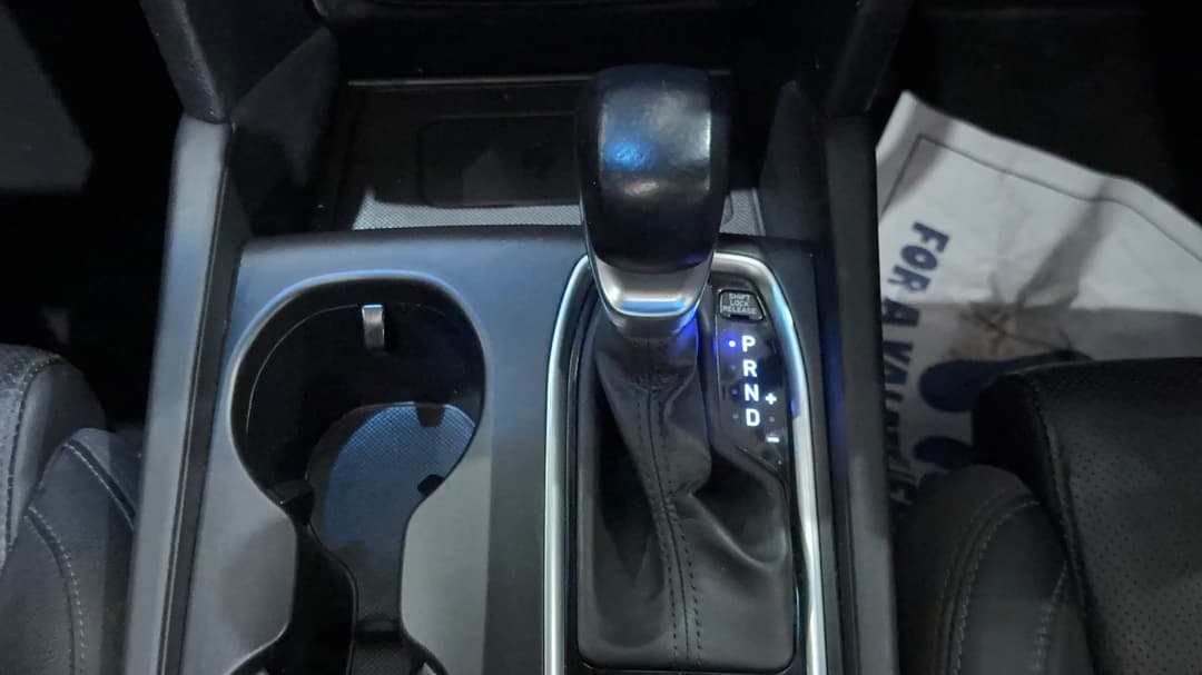 2019 Hyundai Santa Fe Highlander Crdi Burg (AWD), Automatic, 71412 km, Gear Lever 