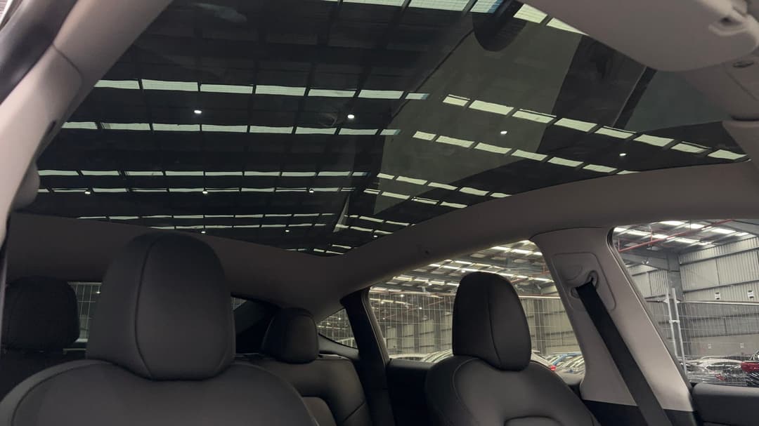 2022 Tesla Model Y Rear-wheel Drive, Automatic, 64459 km, Interior Sunroof/Moonroof