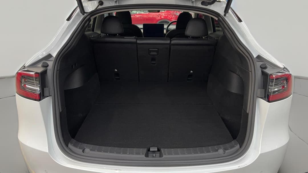 2022 Tesla Model Y Rear-wheel Drive, Automatic, 64459 km, Boot Inside View