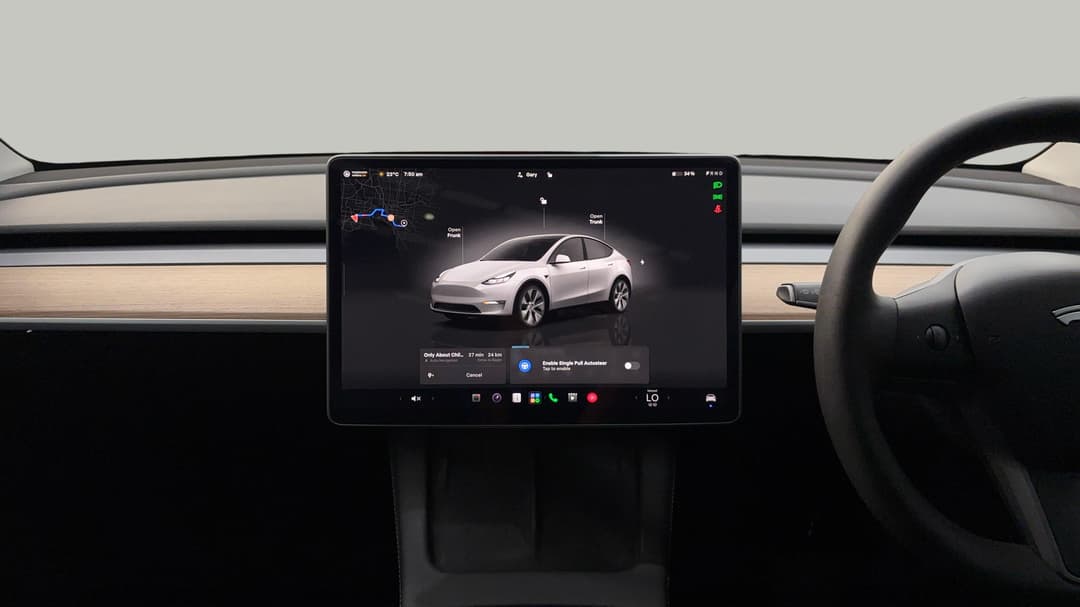 2022 Tesla Model Y Rear-wheel Drive, Automatic, 64459 km, Center Console