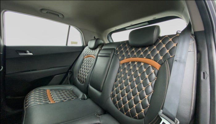 2019 Hyundai Creta SX AT 1.6 DIESEL, Diesel, Automatic, 80,459 km, Right Side Rear Door Cabin
