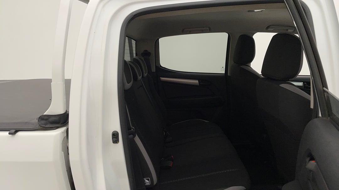 2020 Holden Colorado Ls (4x4), Automatic, 82727 km, Right Side Rear Door Cabin View