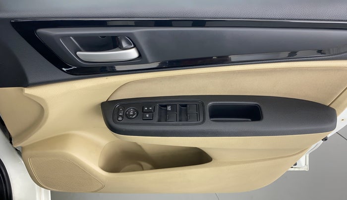 2019 Honda Amaze 1.2 V CVT I VTEC, Petrol, Automatic, 30,368 km, Driver Side Door Panels Control