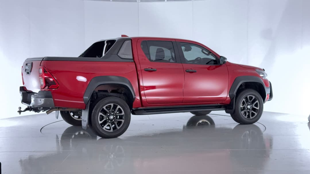 2023 Toyota Hilux Rogue (4x4), Automatic, 47505 km, Right Back Diagonal (45- Degree) View