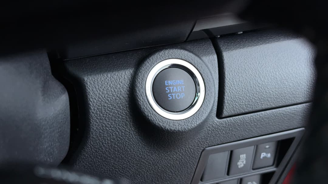 2023 Toyota Hilux Rogue (4x4), Automatic, 47505 km, Keyless / Button Start