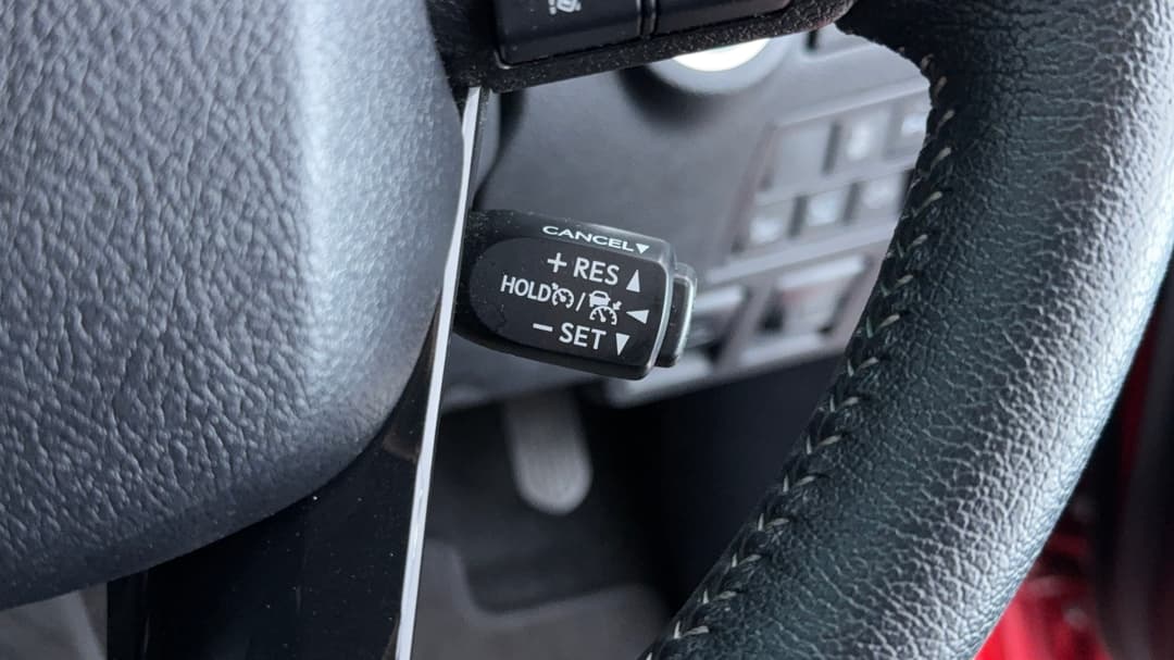 2023 Toyota Hilux Rogue (4x4), Automatic, 47505 km, Cruise Control