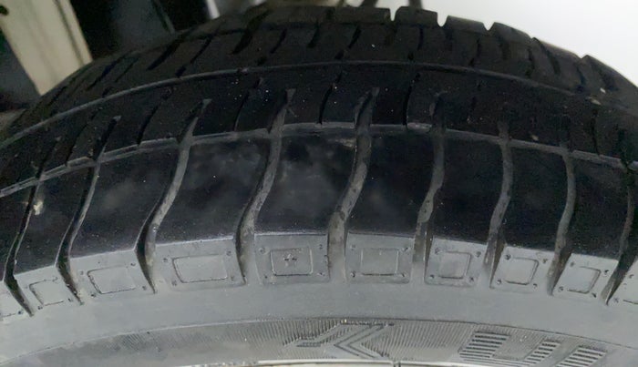 2019 Maruti Alto 800 VXI, Petrol, Manual, 42,236 km, Left Rear Tyre Tread