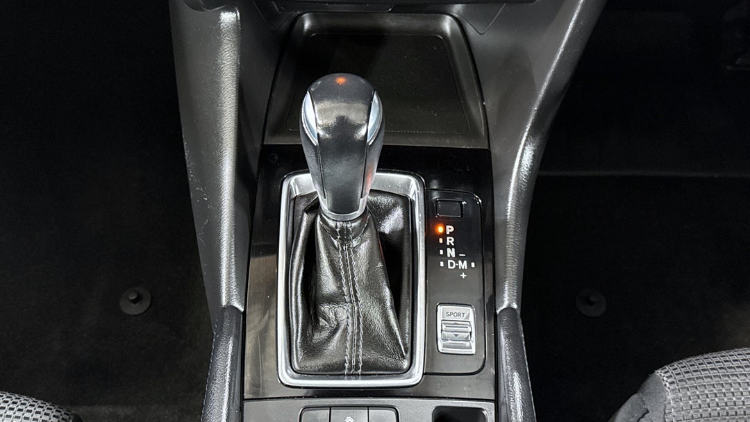 2017 Mazda 3 Sp25, Automatic, 131162 km, Gear Lever 