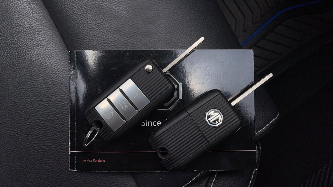 2021 MG ZS Excite, Automatic, 48006 km, Key Close-up