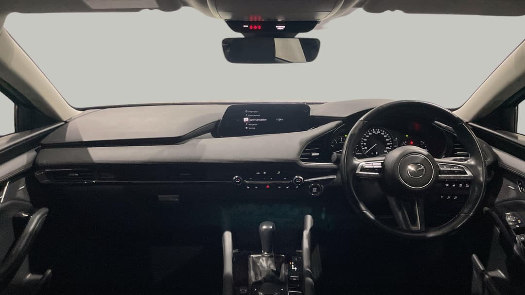 2022 Mazda Mazda3 G25 Astina, Automatic, 36844 km, Dashboard View