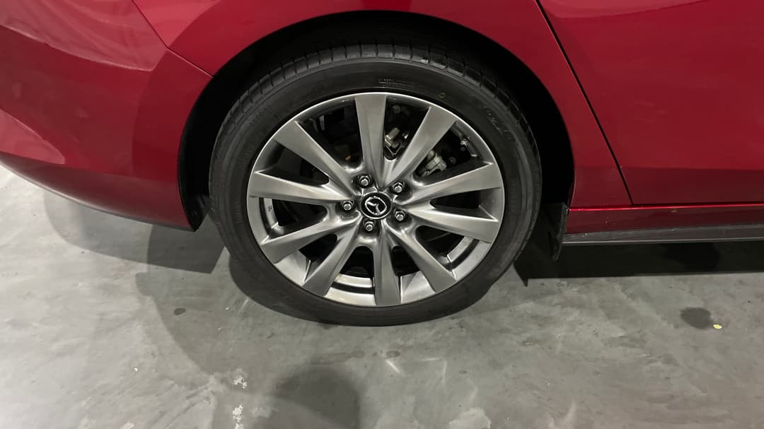 2022 Mazda Mazda3 G25 Astina, Automatic, 36844 km, Right Rear Wheel