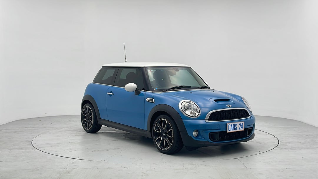 2012 MINI Cooper S, Automatic, 54015 km, Right Front Diagonal (45- Degree) View
