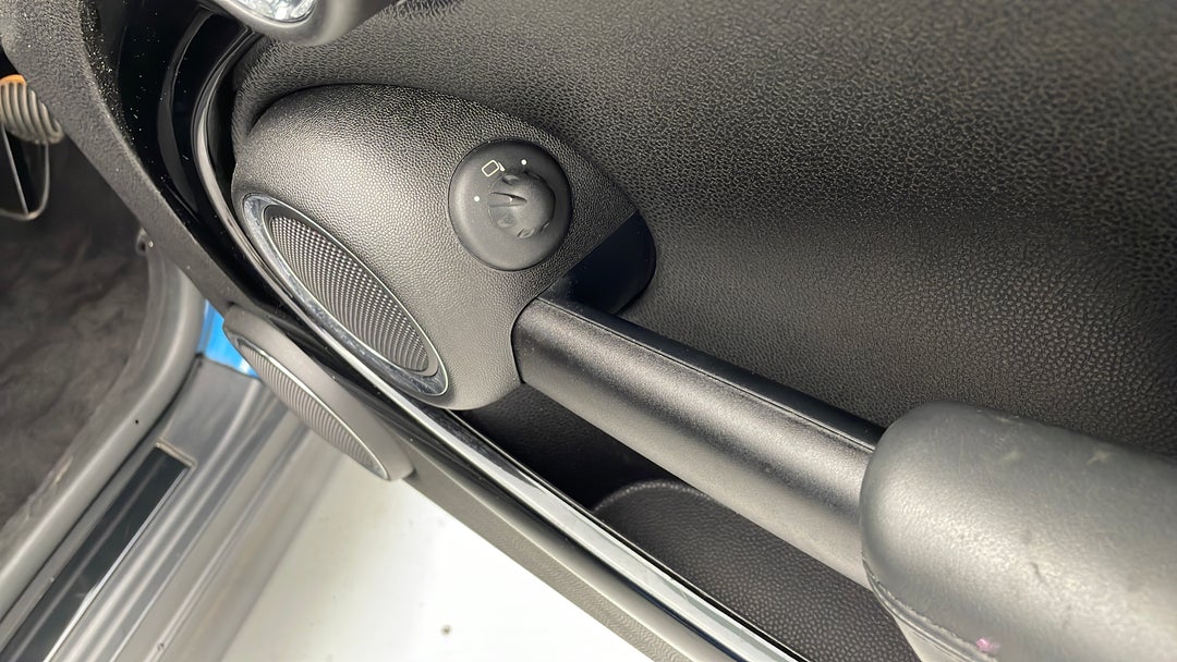 2012 MINI Cooper S, Automatic, 54015 km, Drivers Side Door Panel Controls