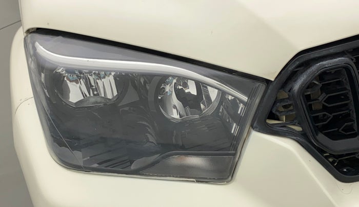 2019 Mahindra Scorpio S3, Diesel, Manual, 44,690 km, Right headlight - Minor scratches