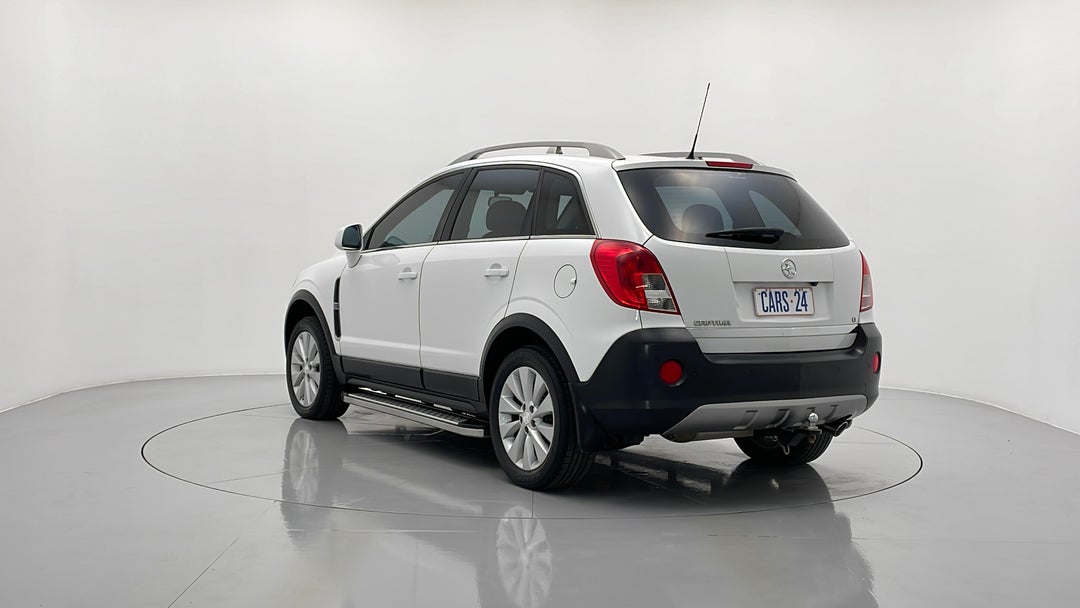 Left Back Diagonal (45- Degree) View