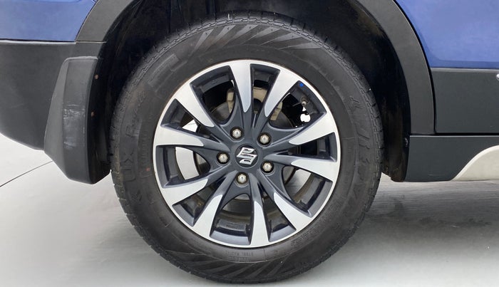 2017 Maruti S Cross ZETA SHVS, Diesel, Manual, 54,571 km, Right Rear Wheel