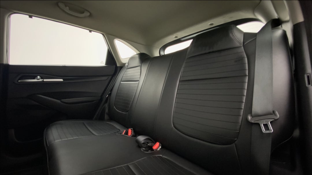 Right Side Rear Door Cabin