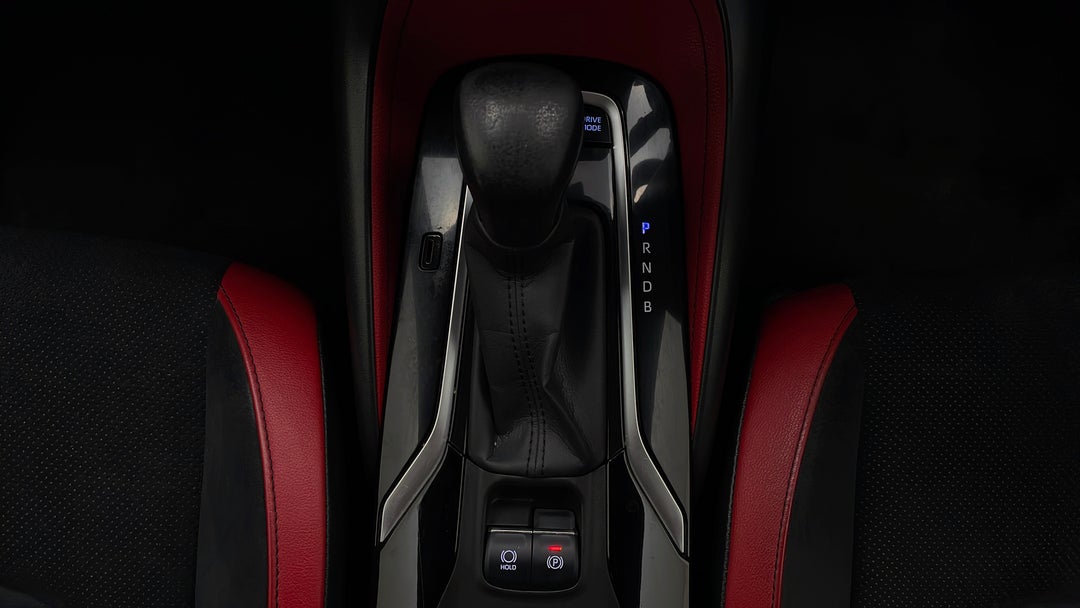 2019 Toyota Corolla Zr Hybrid, Automatic, 76895 km, Gear Lever 