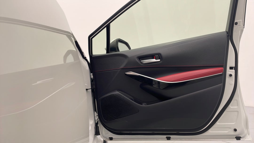 2019 Toyota Corolla Zr Hybrid, Automatic, 76895 km, Speaker View