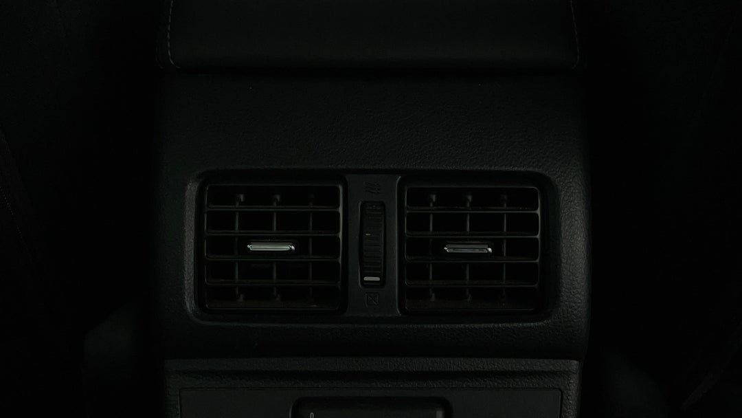 Rear A/C Vent